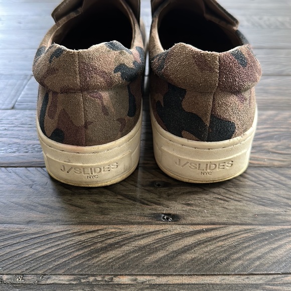 J Slides Women’s Slip On Shoes - Picture 3 of 4